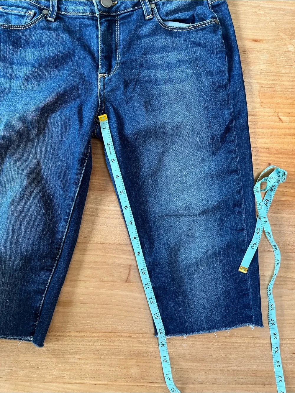 Paige Jimmy Jimmy Crop Denim Jorts Medium Wash Size 26